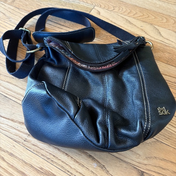 The Sak Small\Medium Black Leather Crossbody Bag Purse - Picture 1 of 4